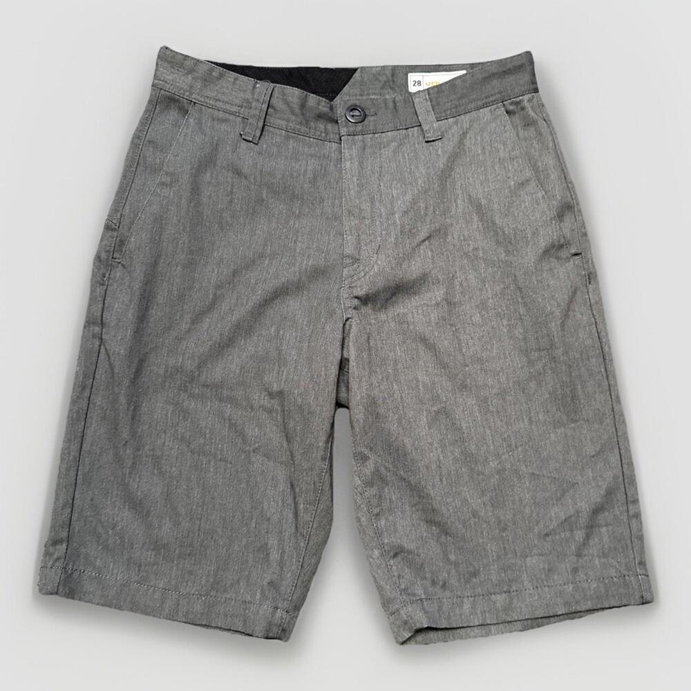 Volcom Men’s Size 28 Gray Bermuda Shorts‎ 30x10